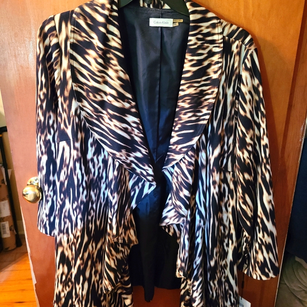 Calvin Klein Ruffled Animal Print Jacket. New with Tags size 20